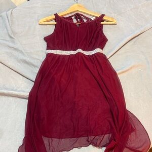 Chic Burgundy Midi Dress